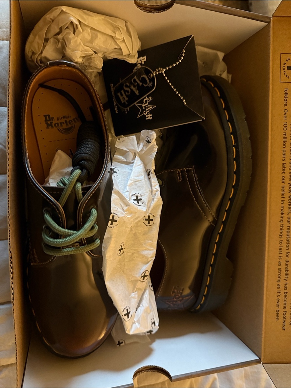 Dr. Martens The Clash shoes - Picture 1 of 6